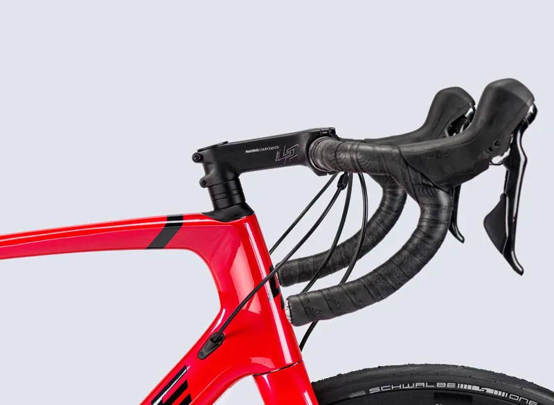 2021 Lapierre Xelius SL 6.0 Disc Carbon Road Bike in Red-4